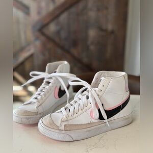 Nike Girls High-Top Sneakers - White, Pink, and Black